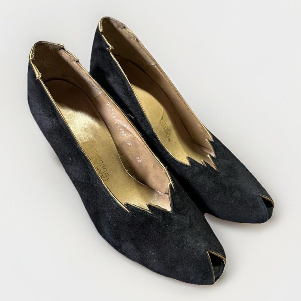 Vintage CHAMBERS Suede Peep Toe Pumps – Black Zig Zag Vamp, Size 8.5